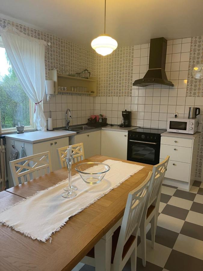 Mysig 1 Rum Med Kok Svenstavik Exterior photo